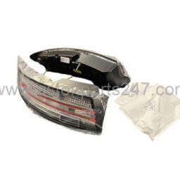 V8 & V12 VANTAGE CLEAR REAR LAMP KIT (BLACK TRIM) - DG33-37-10801.