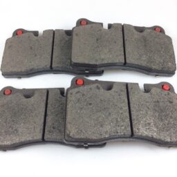 V8 VANTAGE / DB9 FRONT BRAKE PAD SET - 7G43-2D007-AA-PK.